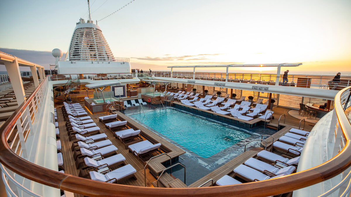 best travel agent for regent cruises