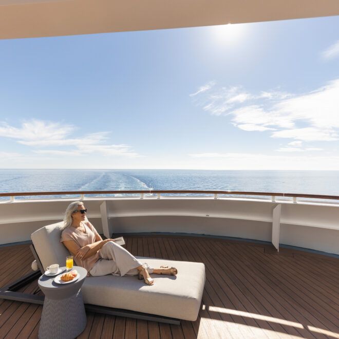 GRA Grandeur Signature Suite -Lifestyle Balcony_2025-02-24_03-30-45